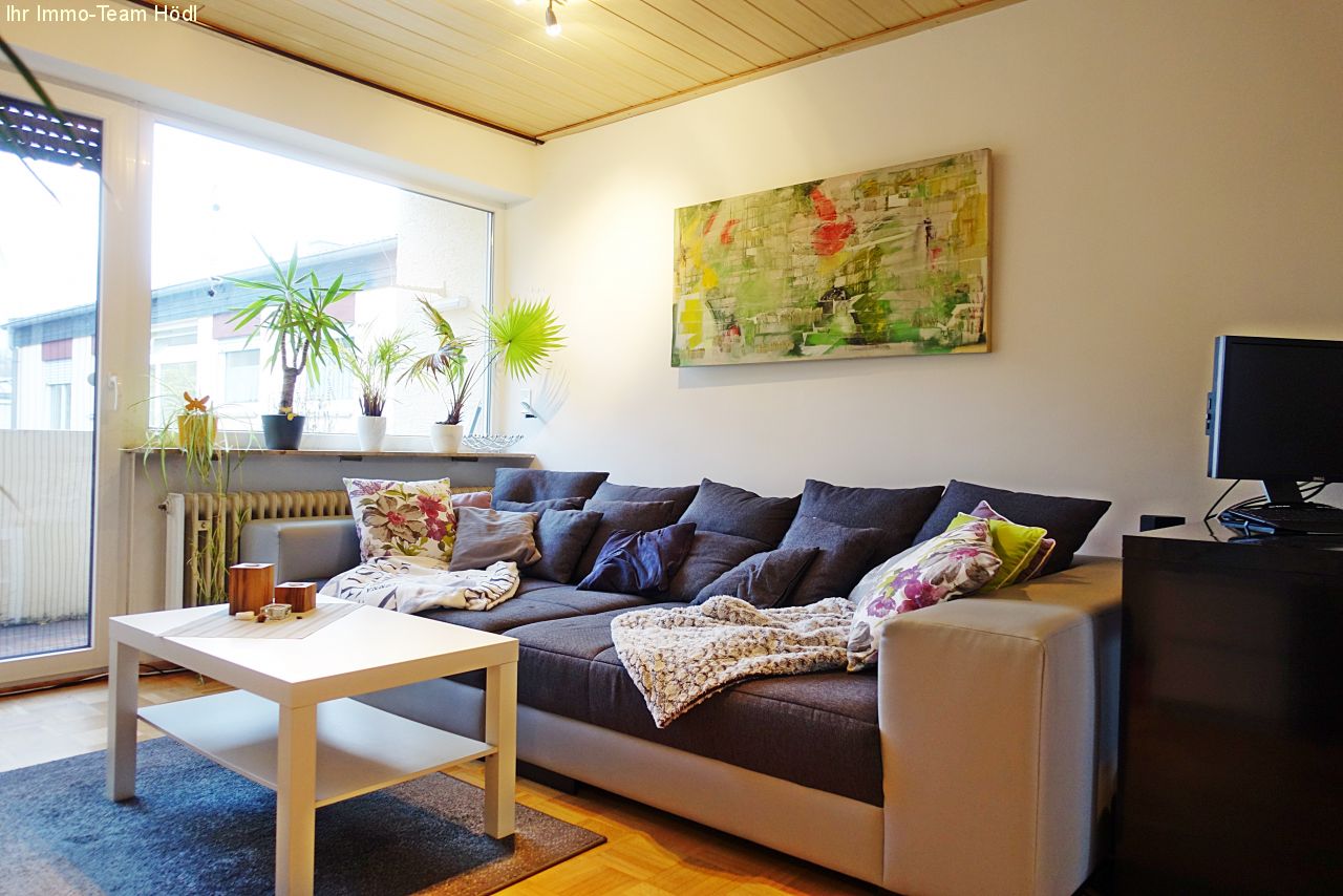 Reutlingen: Tolle Wohnung zur Eigennutzung oder als Kapitalanlage !  Reutlingen: Tolle Wohnung zur Eigennutzung oder als Kapitalanlage !