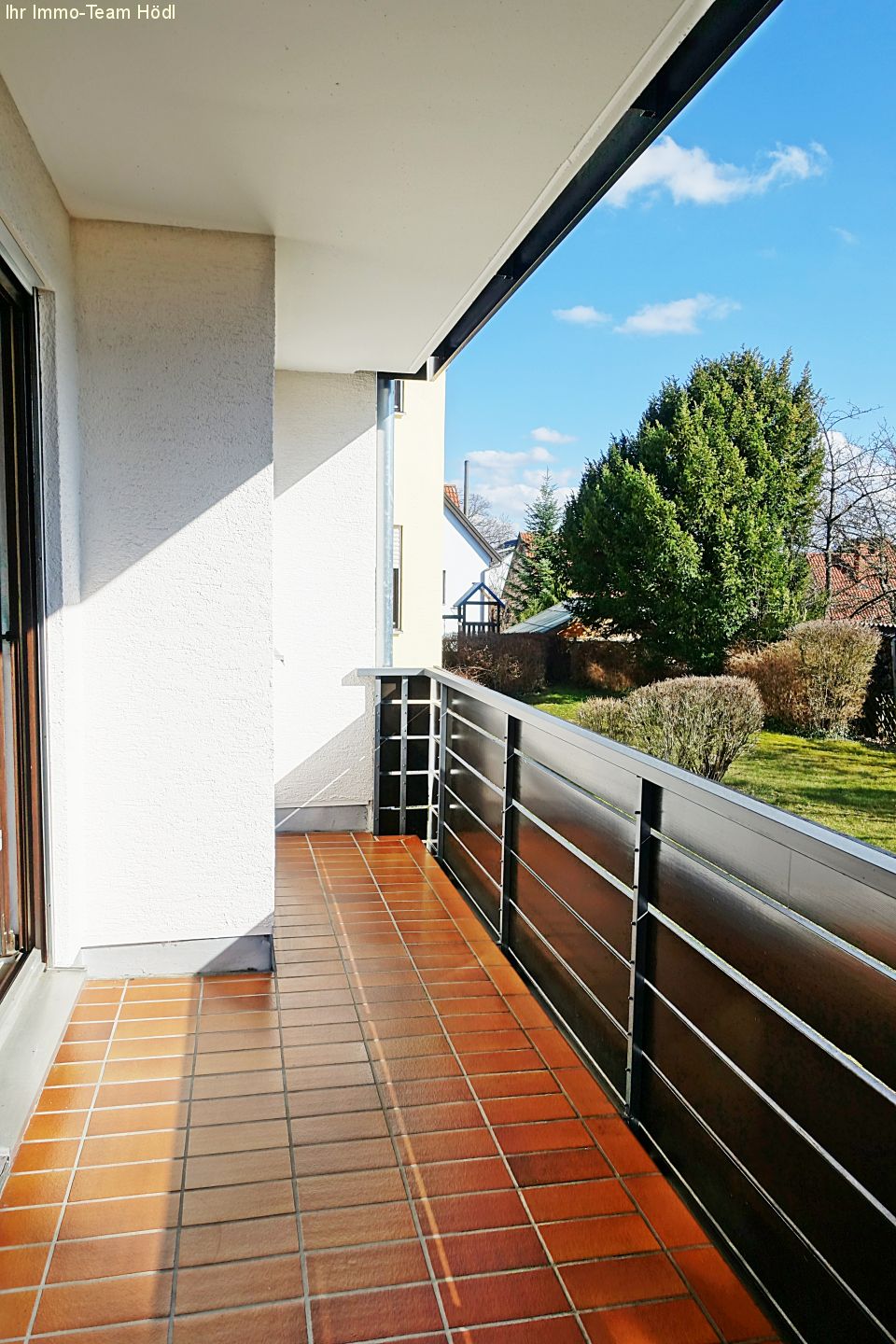 Reutlingen-Betzingen: Lichtdurchflutete Wohnung steht zum Einzug bereit  Reutlingen-Betzingen: Lichtdurchflutete Wohnung steht zum Einzug bereit