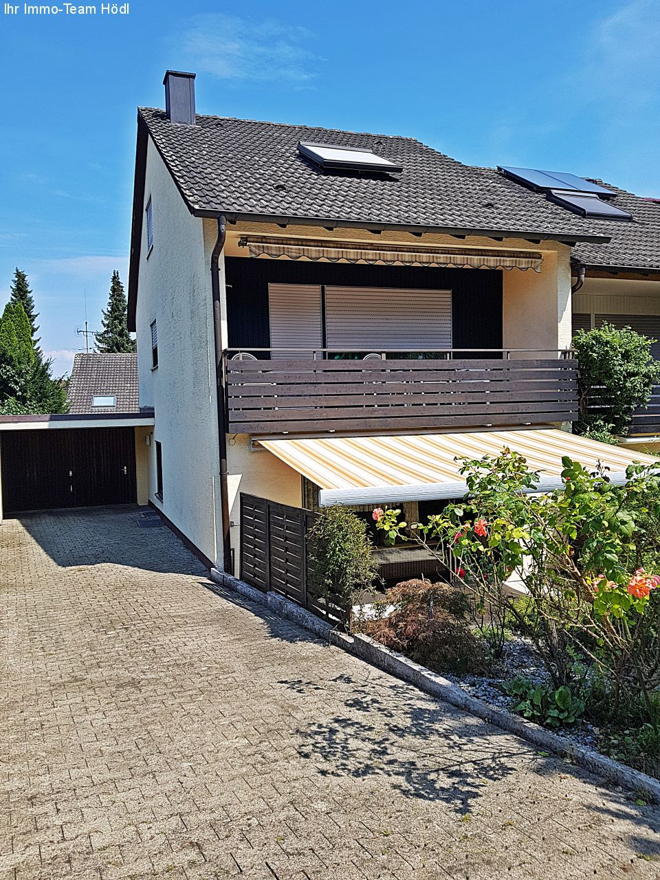 Reutlingen: Großes Reiheneckhaus mit pflegeleichtem Garten sucht neuen Eigentümer !  Reutlingen: Großes Reiheneckhaus mit pflegeleichtem Garten sucht neuen Eigentümer !