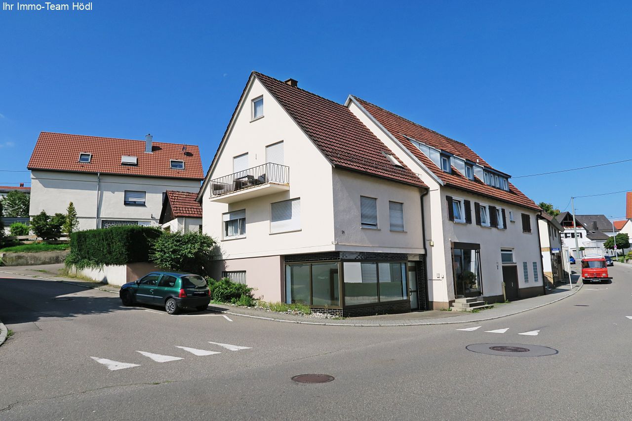 Reutlingen: Seltene Gelegenheit, ein Haus mit vielen Möglichkeiten!!  Reutlingen: Seltene Gelegenheit, ein Haus mit vielen Möglichkeiten!!