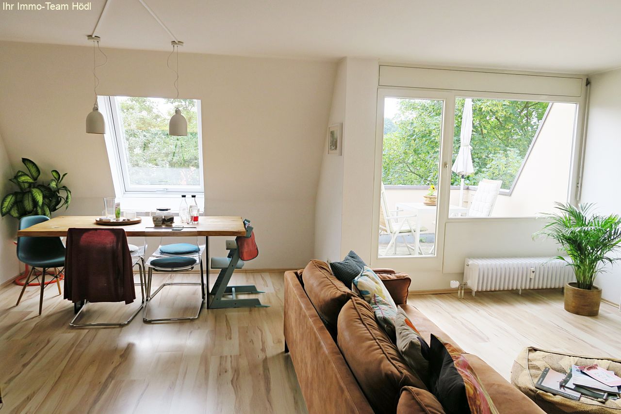 Tübingen: Tolle Maisonette-Wohnung in Tübingen-Derendingen !!  Tübingen: Tolle Maisonette-Wohnung in Tübingen-Derendingen !!