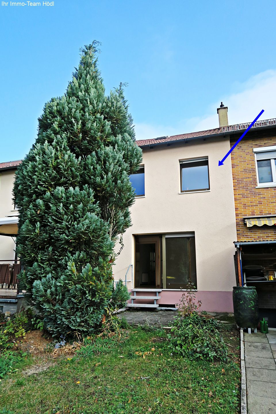 Reutlingen: Reihenhaus sucht neuen Besitzer  Reutlingen: Reihenhaus sucht neuen Besitzer
