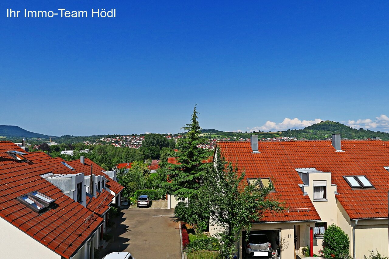 Pfullingen: Tolles Haus mit pflegeleichtem Grundstück sucht neuen Eigentümer!!  Pfullingen: Tolles Haus mit pflegeleichtem Grundstück sucht neuen Eigentümer!!