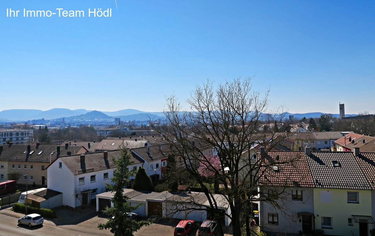 Reutlingen: Große Wohnung mit herrlicher Aussicht!!  Reutlingen: Große Wohnung mit herrlicher Aussicht!!