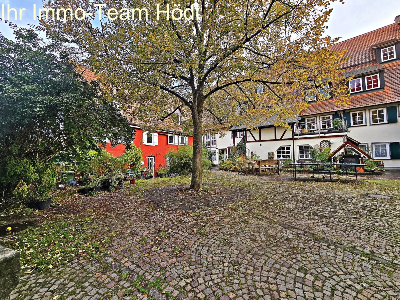 Kirchentellinsfurt: Außergewöhnliche Wohnung sucht neuen Mieter!!  Kirchentellinsfurt: Außergewöhnliche Wohnung sucht neuen Mieter!!
