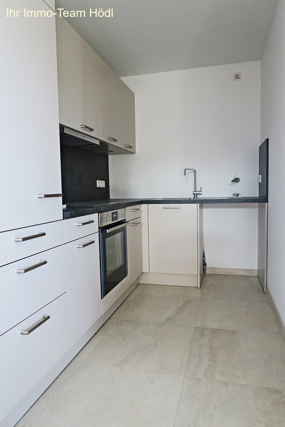 Moderne Single-Wohnung mit herrlichem Albblick!!