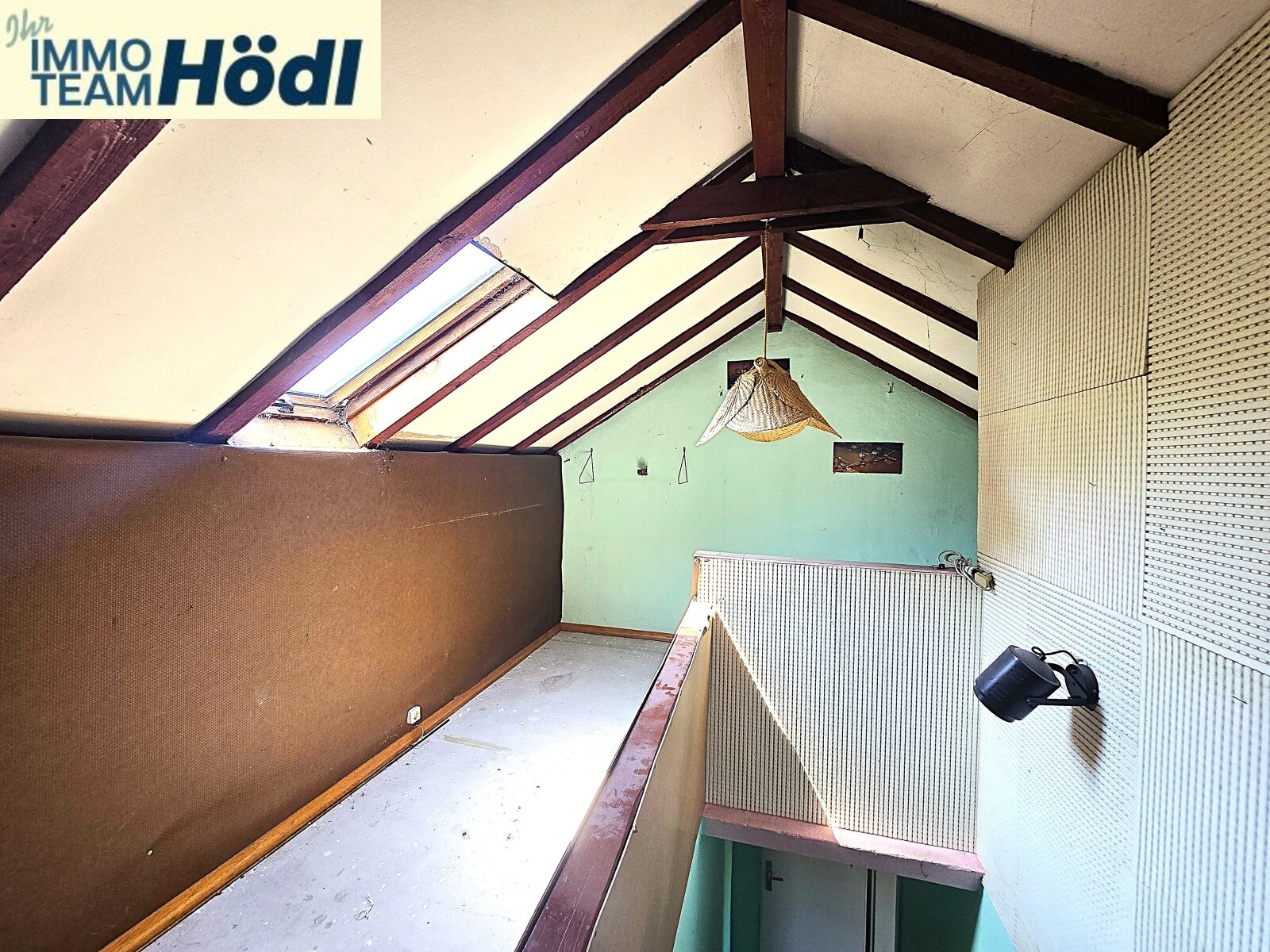 Reihenendhaus mit Wintergarten, Garten & Garage – Reutlingen