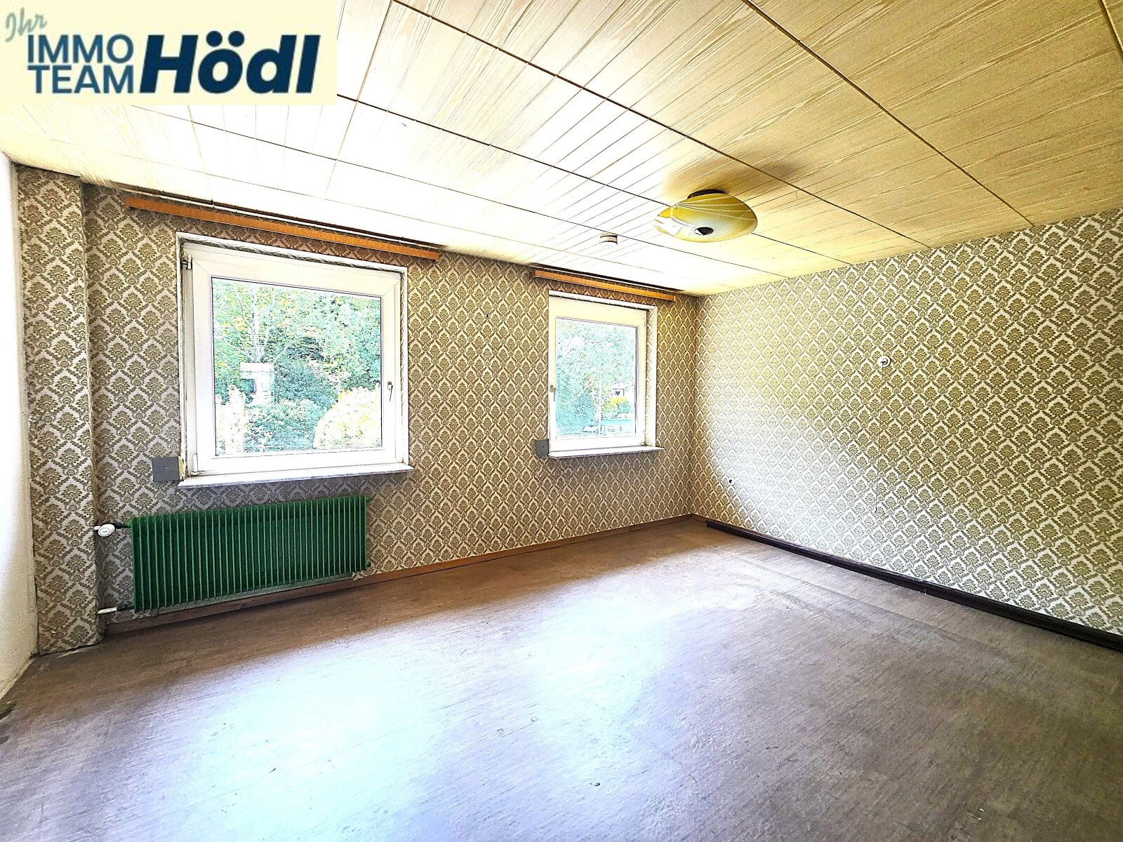 Reihenendhaus mit Wintergarten, Garten & Garage – Reutlingen