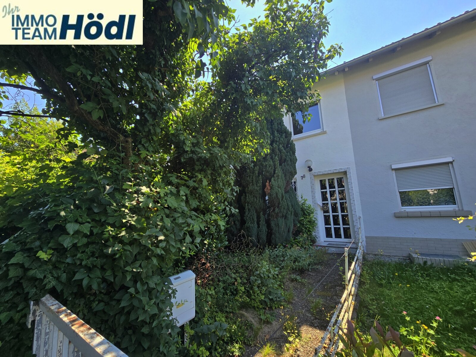 Reihenendhaus mit Wintergarten, Garten & Garage – Reutlingen