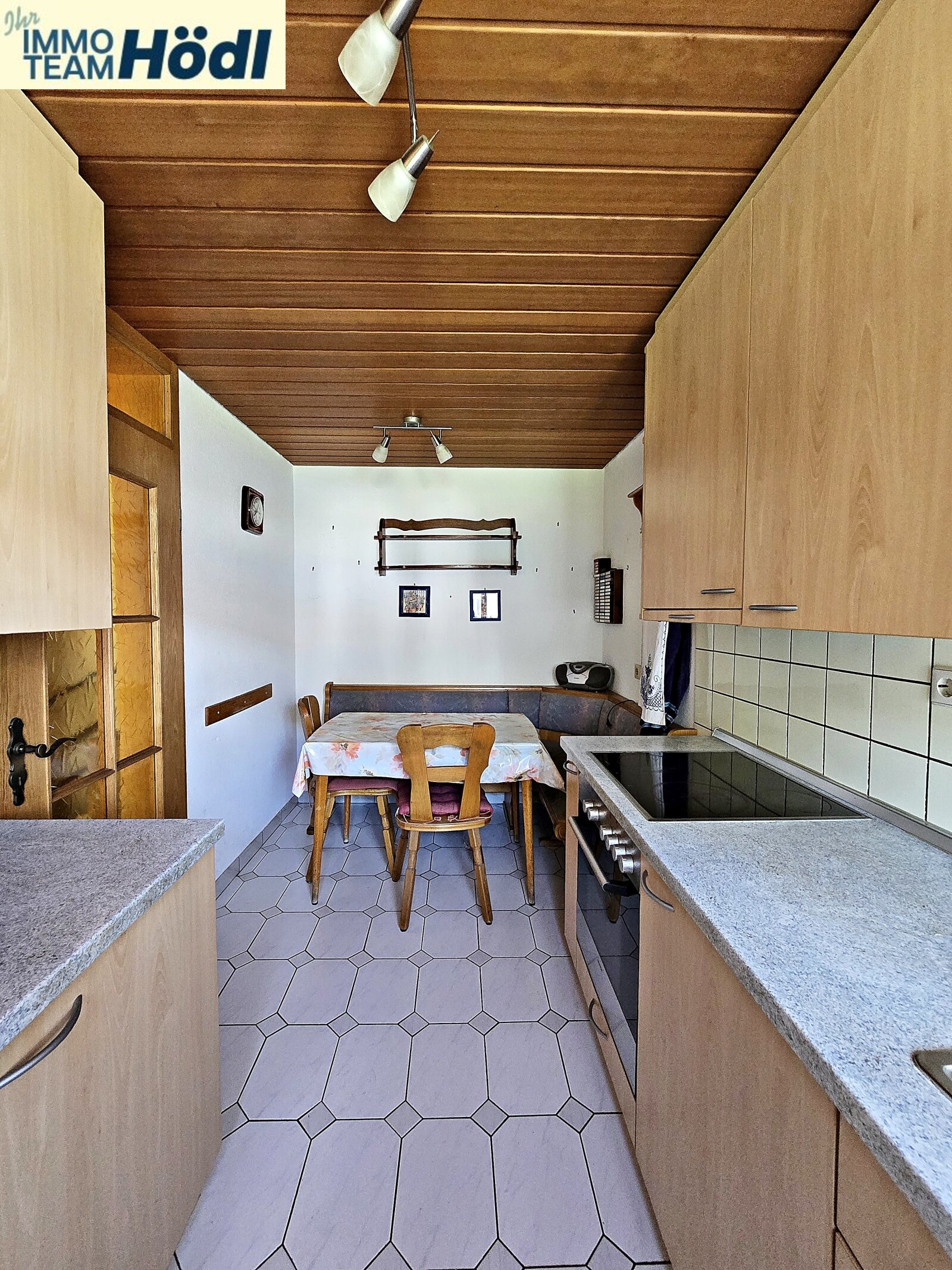 Sonniges Reihenmittelhaus sucht neuen Eigentümer!!