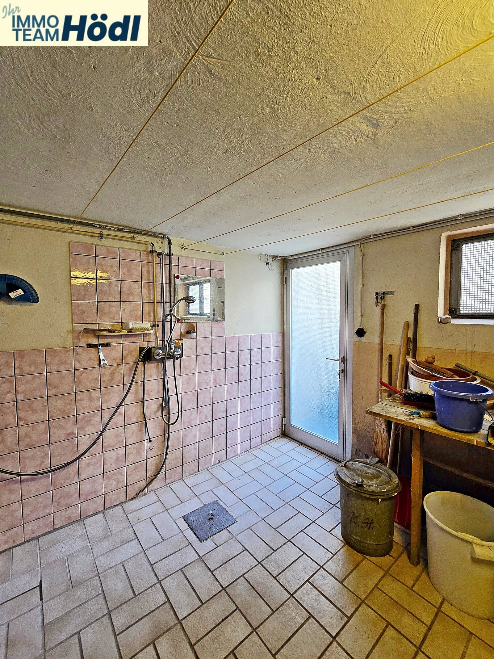 Sonniges Reihenmittelhaus sucht neuen Eigentümer!!