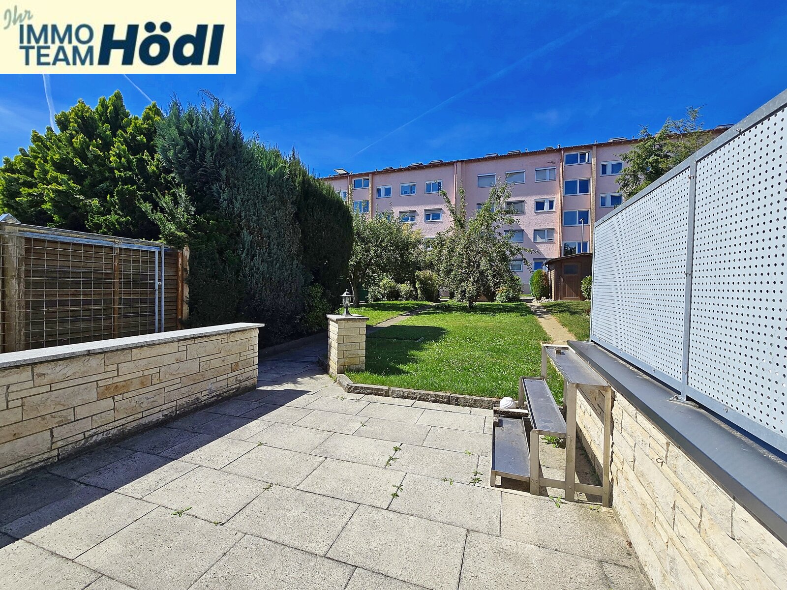 Sonniges Reihenmittelhaus sucht neuen Eigentümer!!