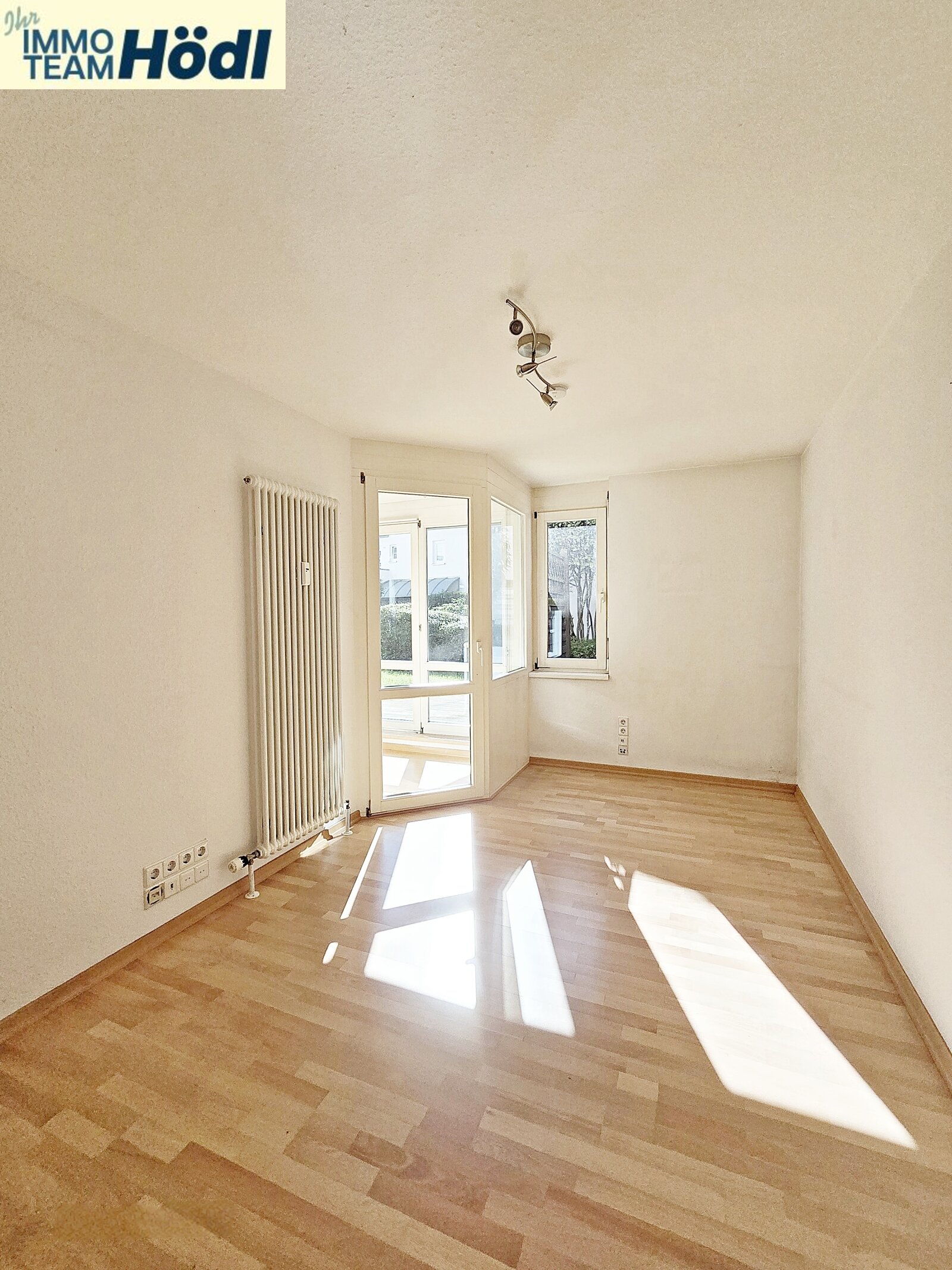 Tolle Wohnung mit Wintergarten und TG-Stellplatz sucht neuen Eigentümer!!