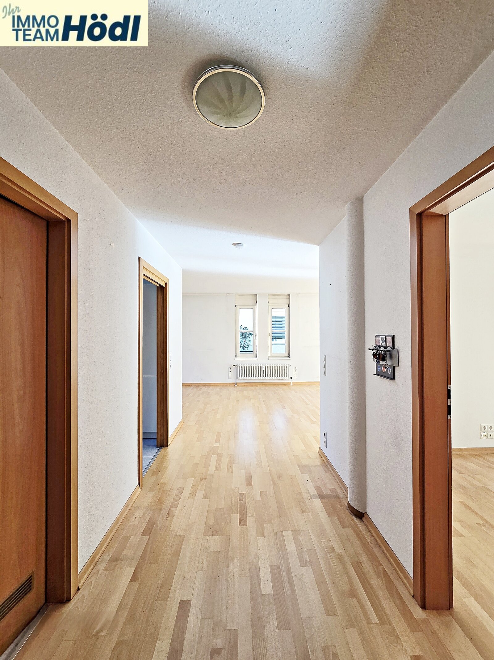 Tolle Wohnung mit Wintergarten und TG-Stellplatz sucht neuen Eigentümer!!