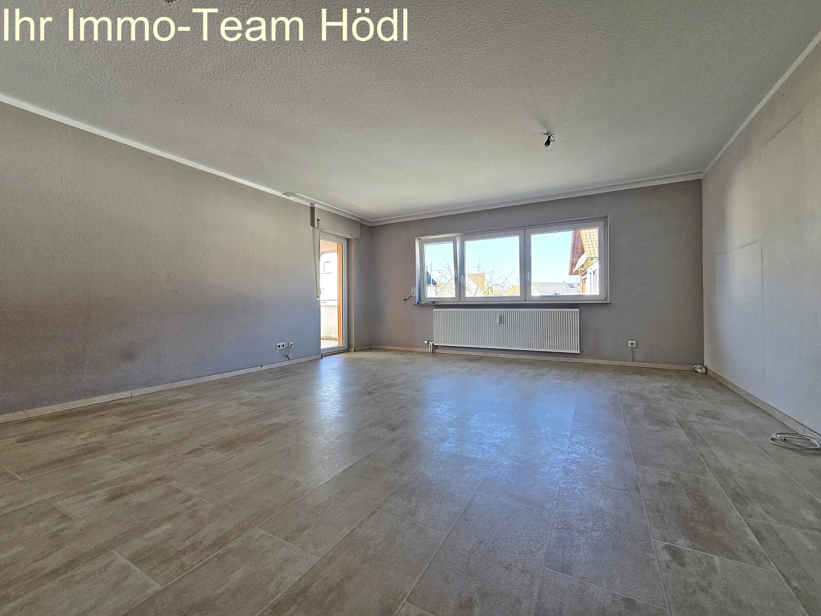 „Helle 4-Zimmer-Eigentumswohnung mit Süd-West-Balkon & Garage – ideal für Familien oder als Kapitalanlage!“