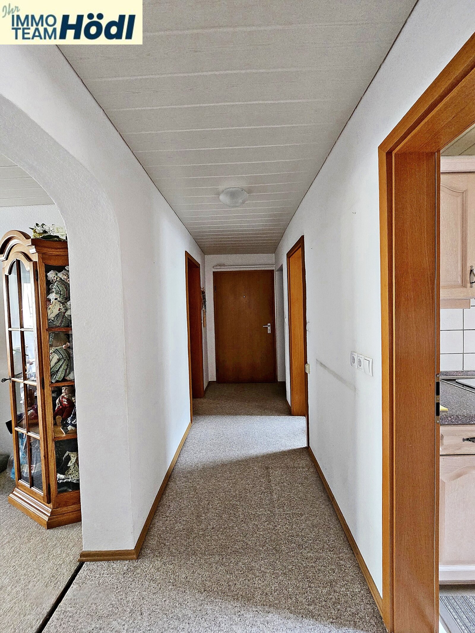 Helle 3-Zimmerwohnung mit Balkon und Garage in Pfullingen!!