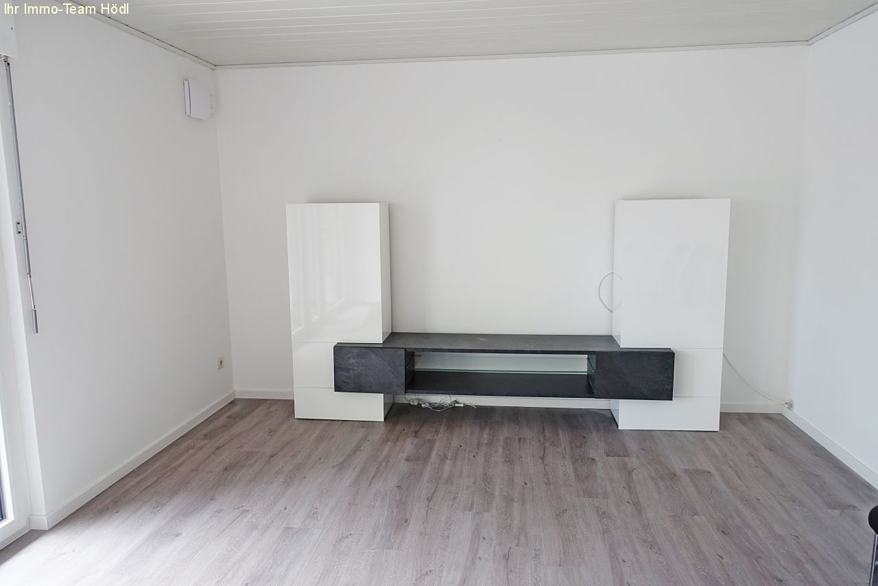 Tolle Single-Wohnung, Hunde und Katzen erlaubt !!!!!