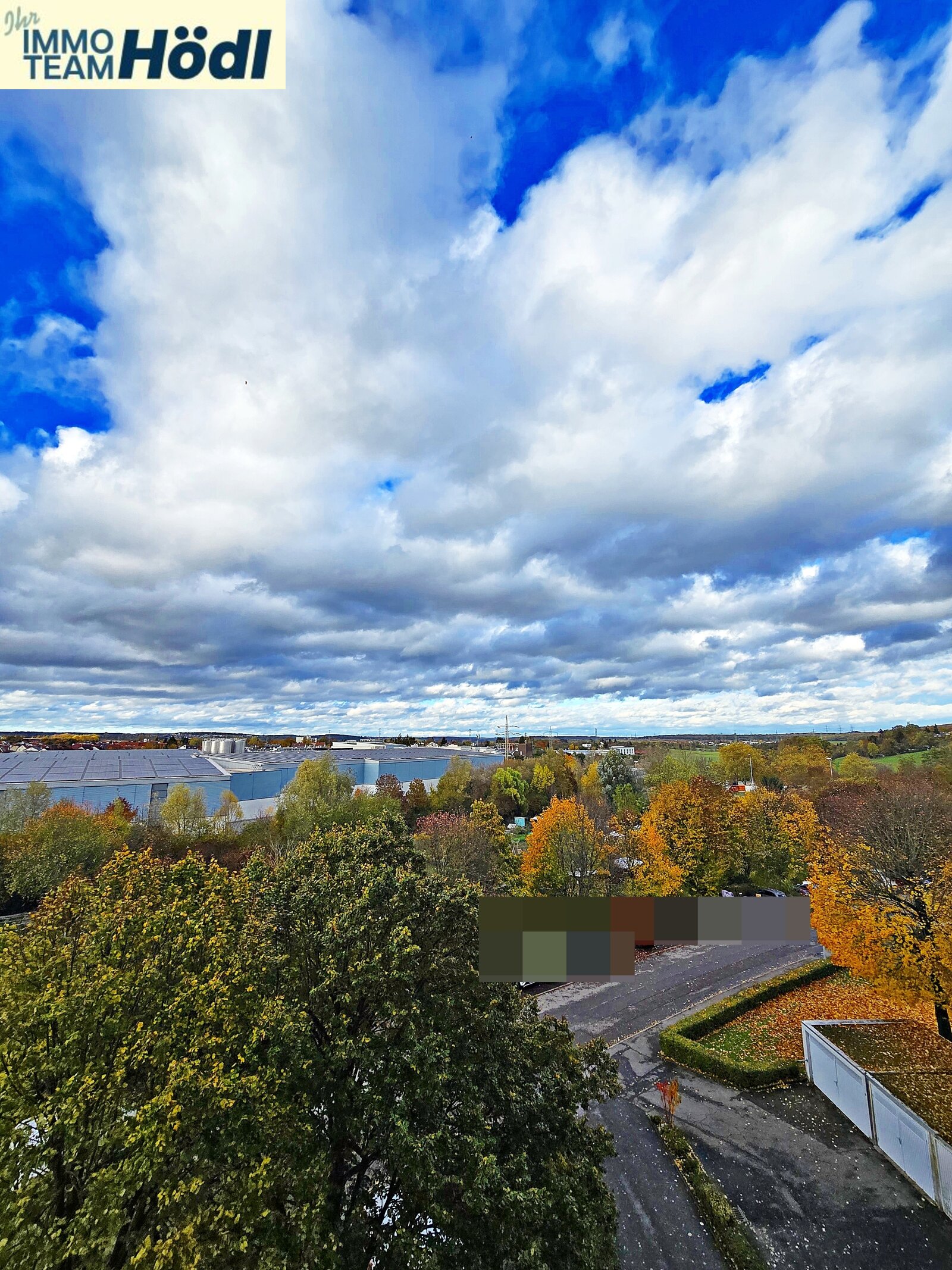 Familien aufgepasst !! Große Wohnung mit tollem Ausblick sucht neuen Eigentümer!!