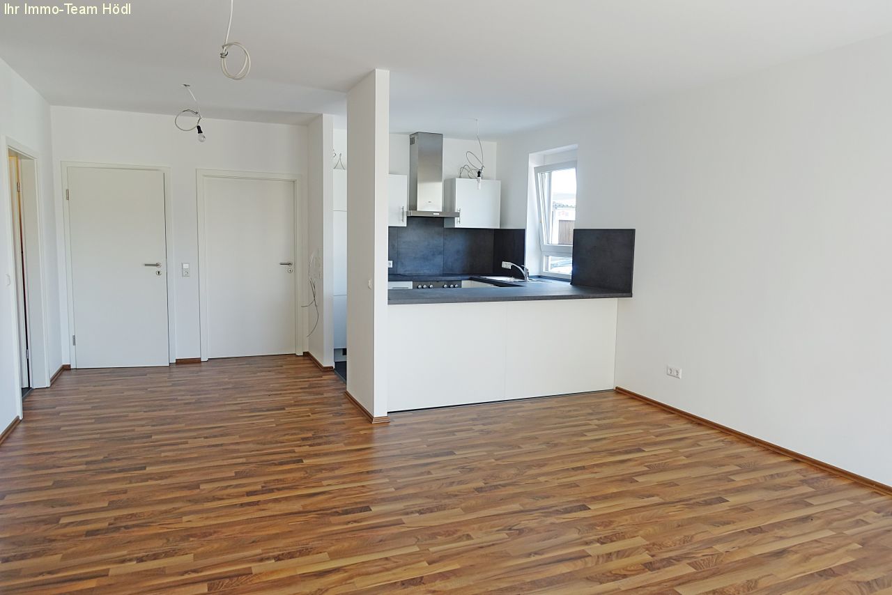 Wohnen wie im eigenen Haus, Erdgeschosswohnung mit großer Terrasse und sep. Hobbyraum sucht neuen Eigentümer!!!