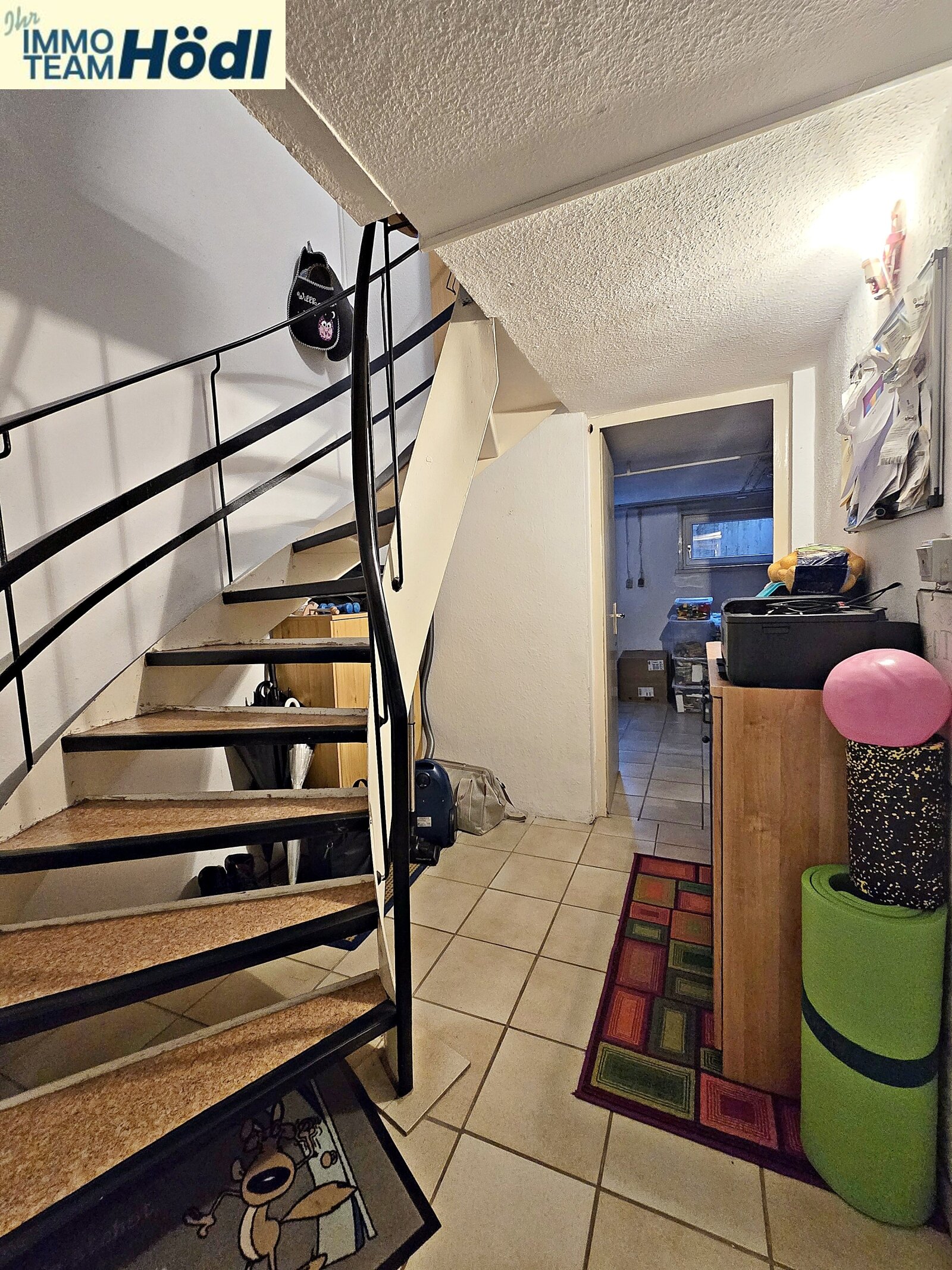 Tolles Reihenmittelhaus ohne Garage oder AAP im Freien sucht neuen Eigentümer!!