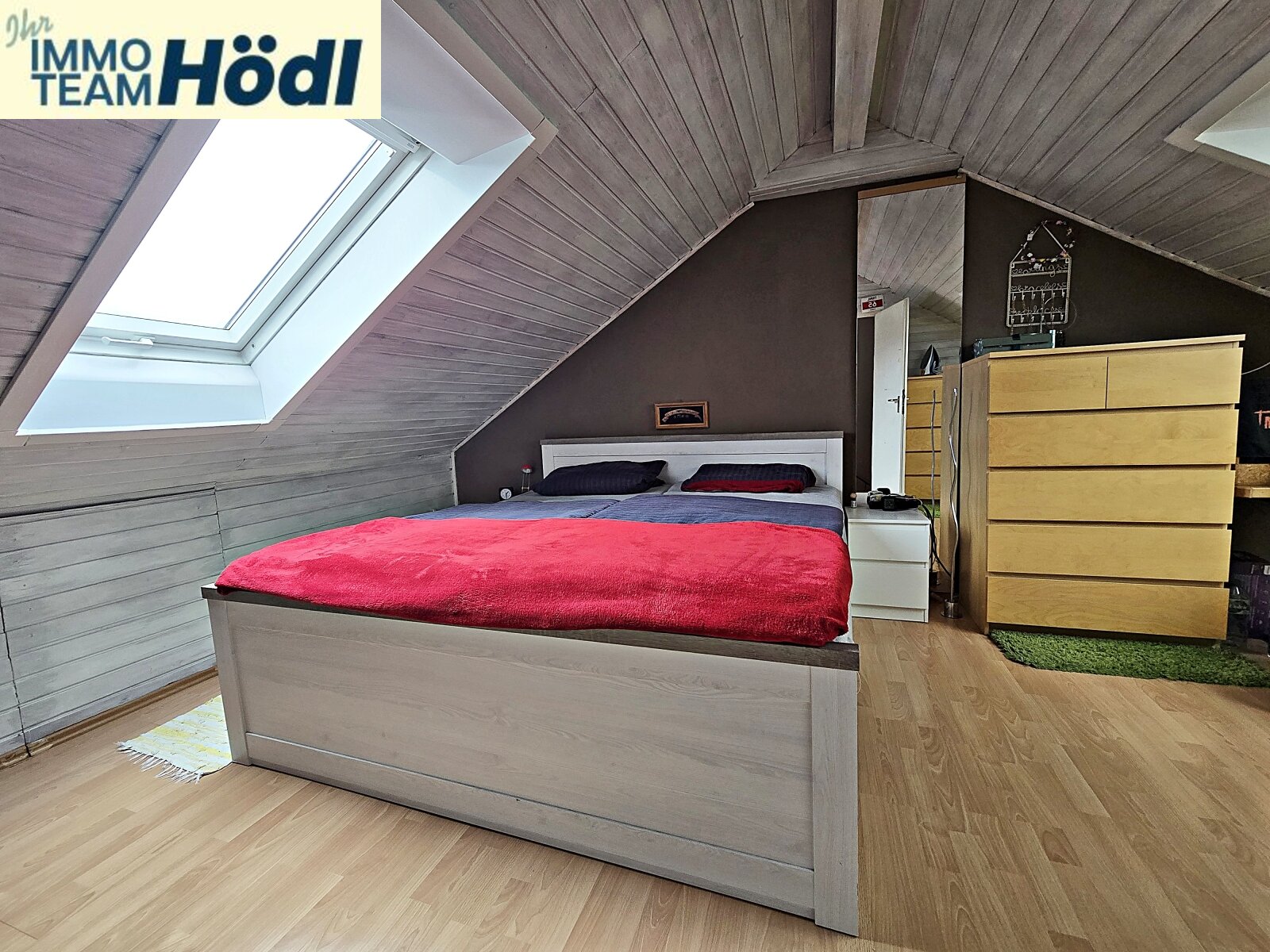 Tolles Reihenmittelhaus ohne Garage oder AAP im Freien sucht neuen Eigentümer!!