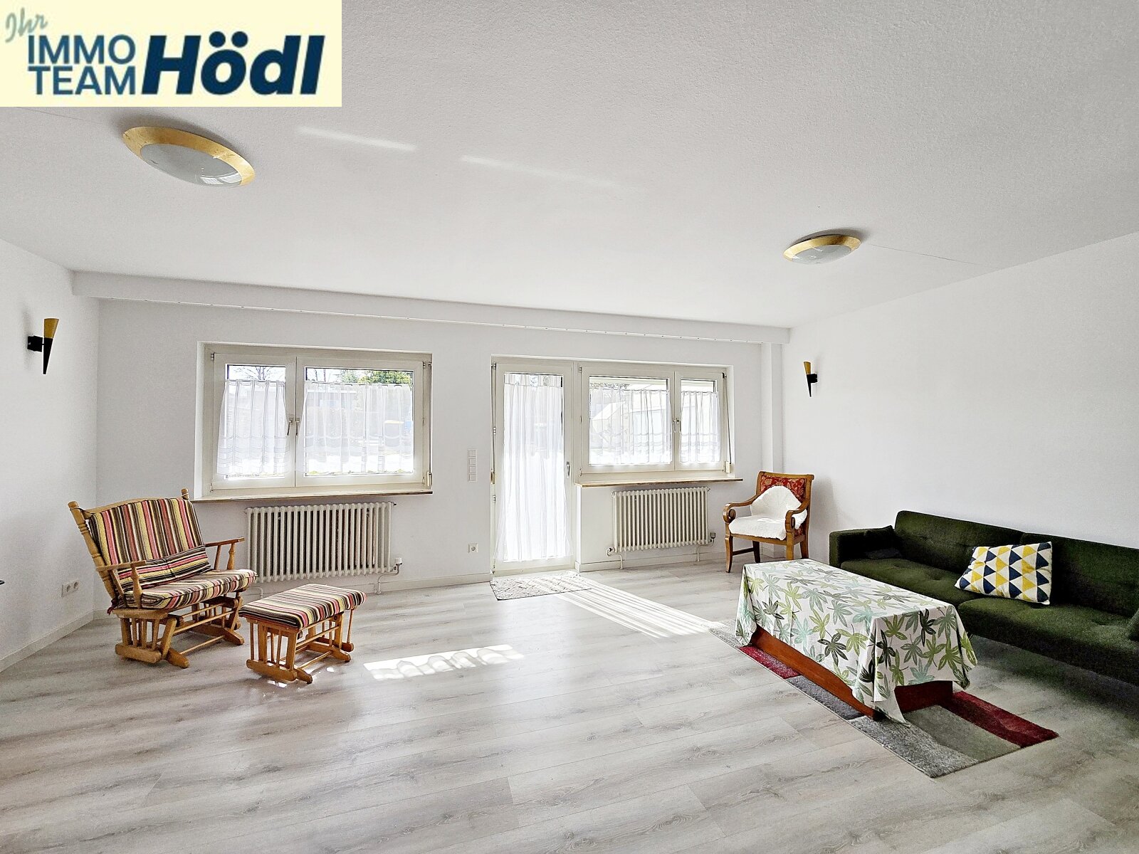 Tolles Reihenmittelhaus mit Garage und AAP im Freien sucht neuen Eigentümer!!