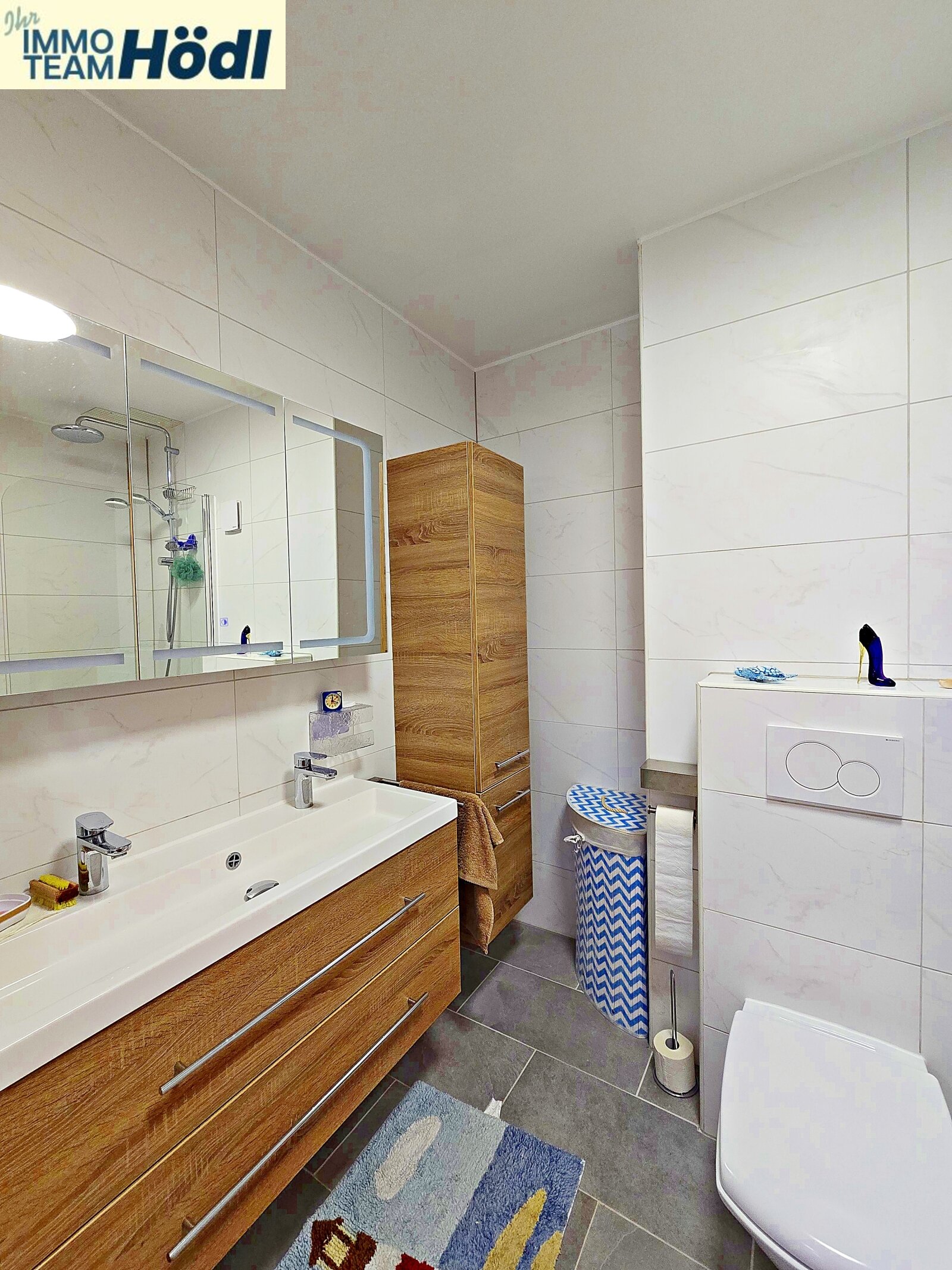 Tolles Reihenmittelhaus mit Garage und AAP im Freien sucht neuen Eigentümer!!