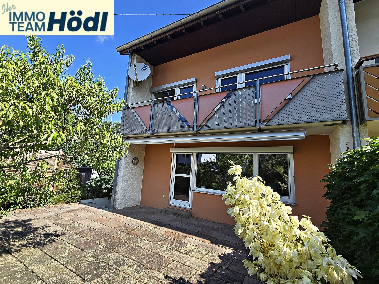 Tolles Doppelhaus für eine Familie !!!