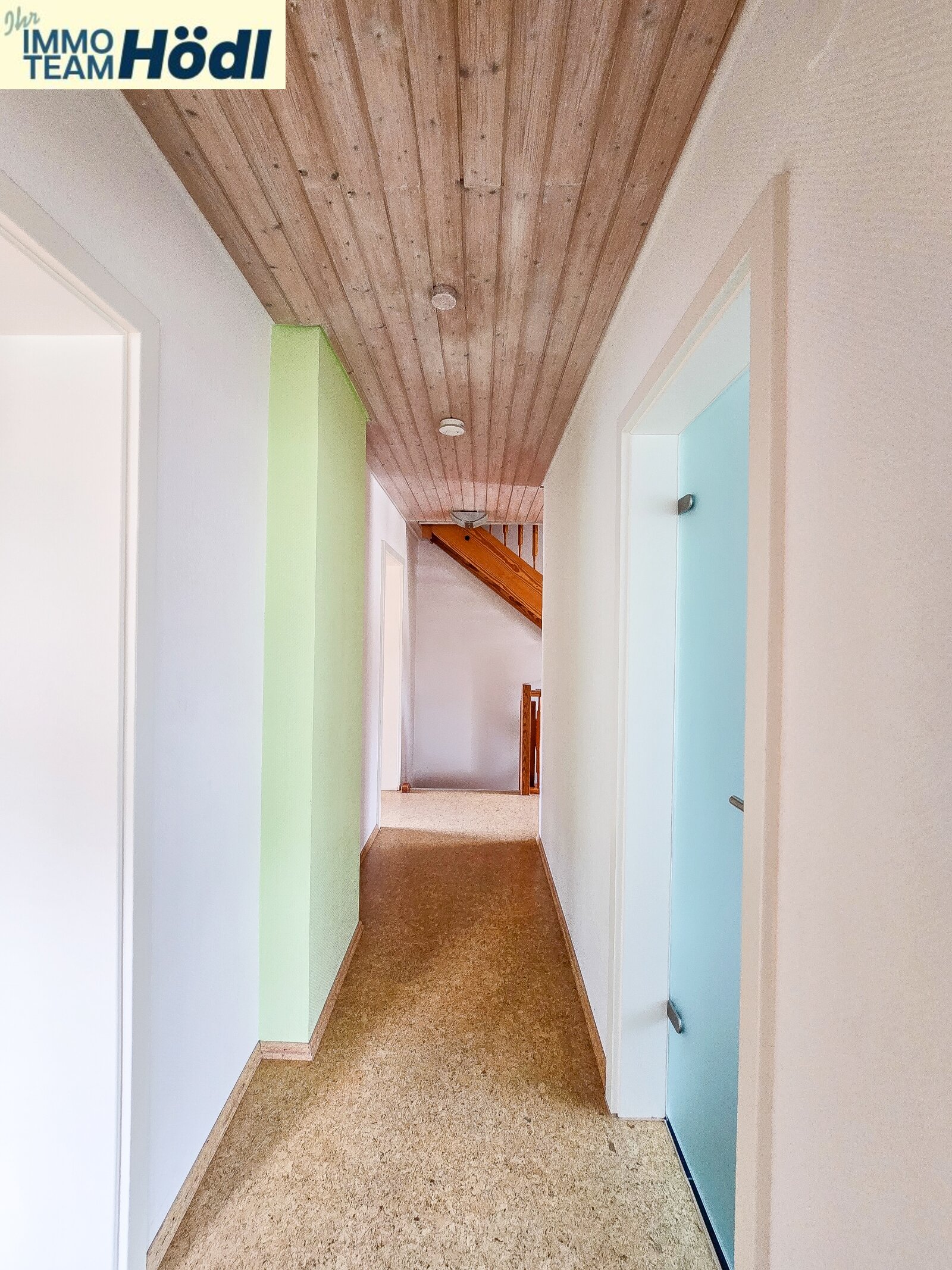 Doppelhaushälfte mit Garten und Garage – viel Platz für die ganze Familie