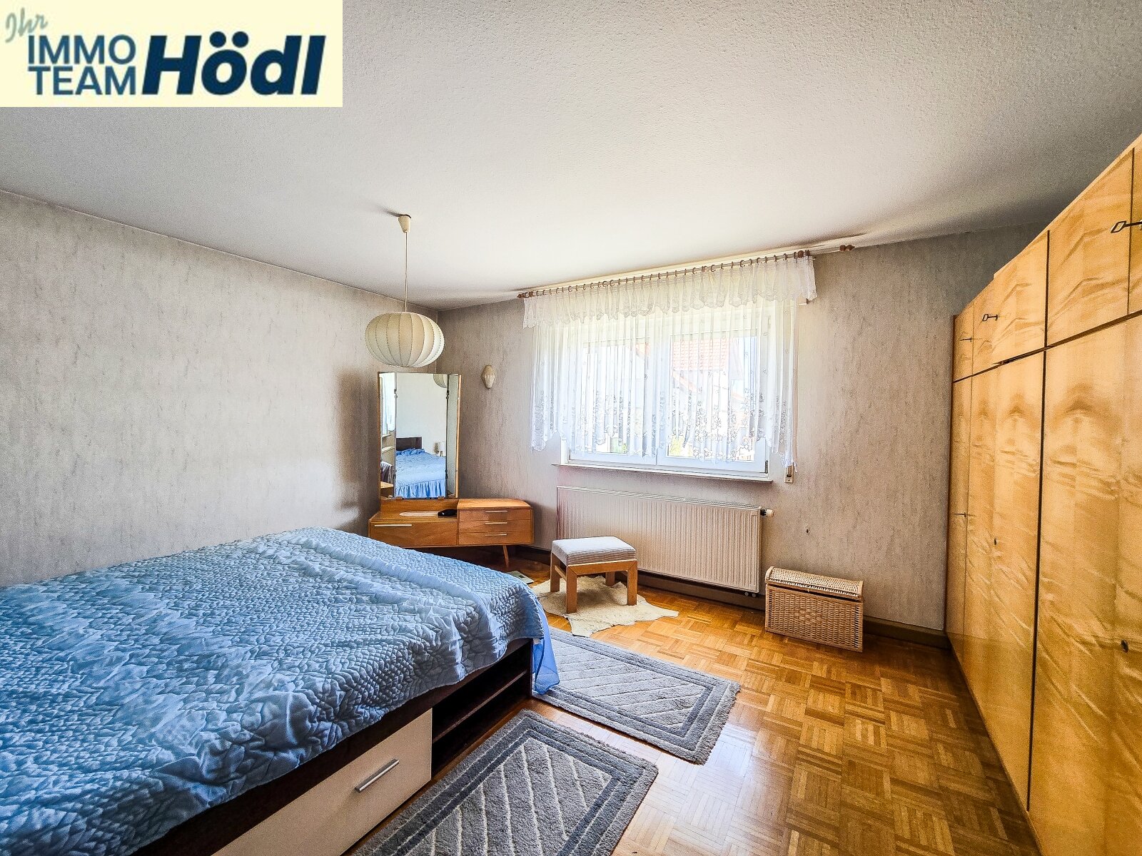 Großzügiges 2-Familienhaus mit viel Potenzial und vielseitigen Nutzungsmöglichkeiten