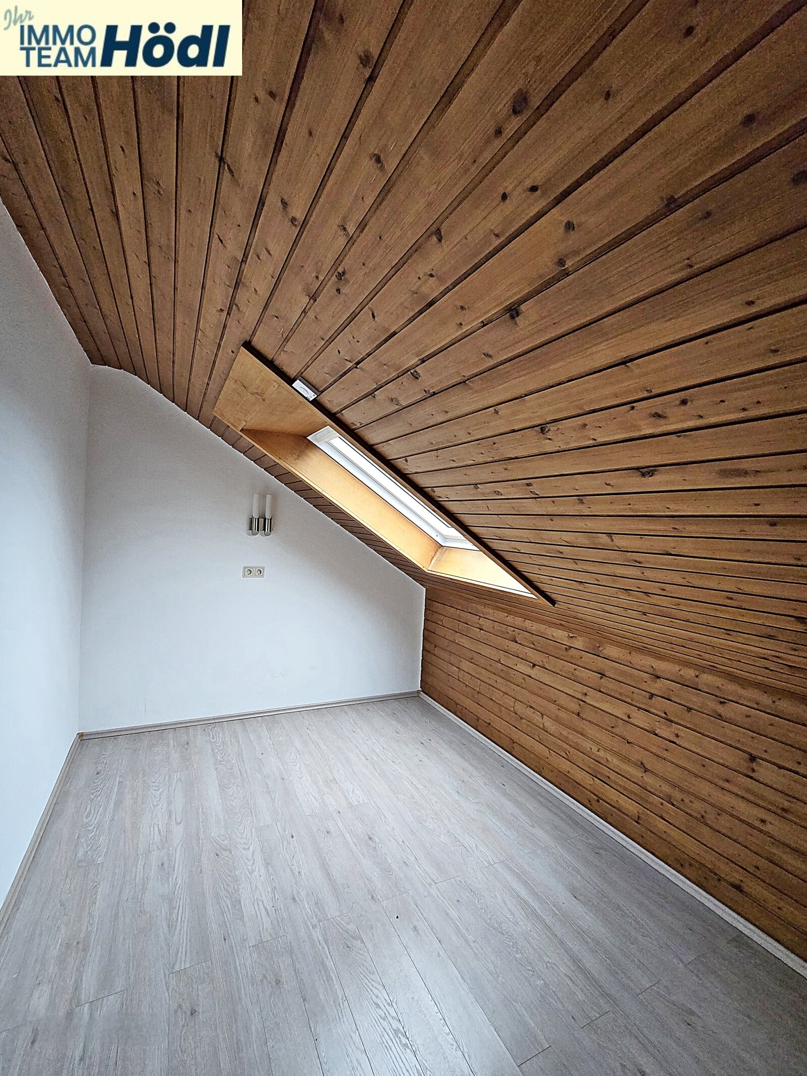 Schöne Wohnung zum Einzug bereit (für max. 3 Personen)