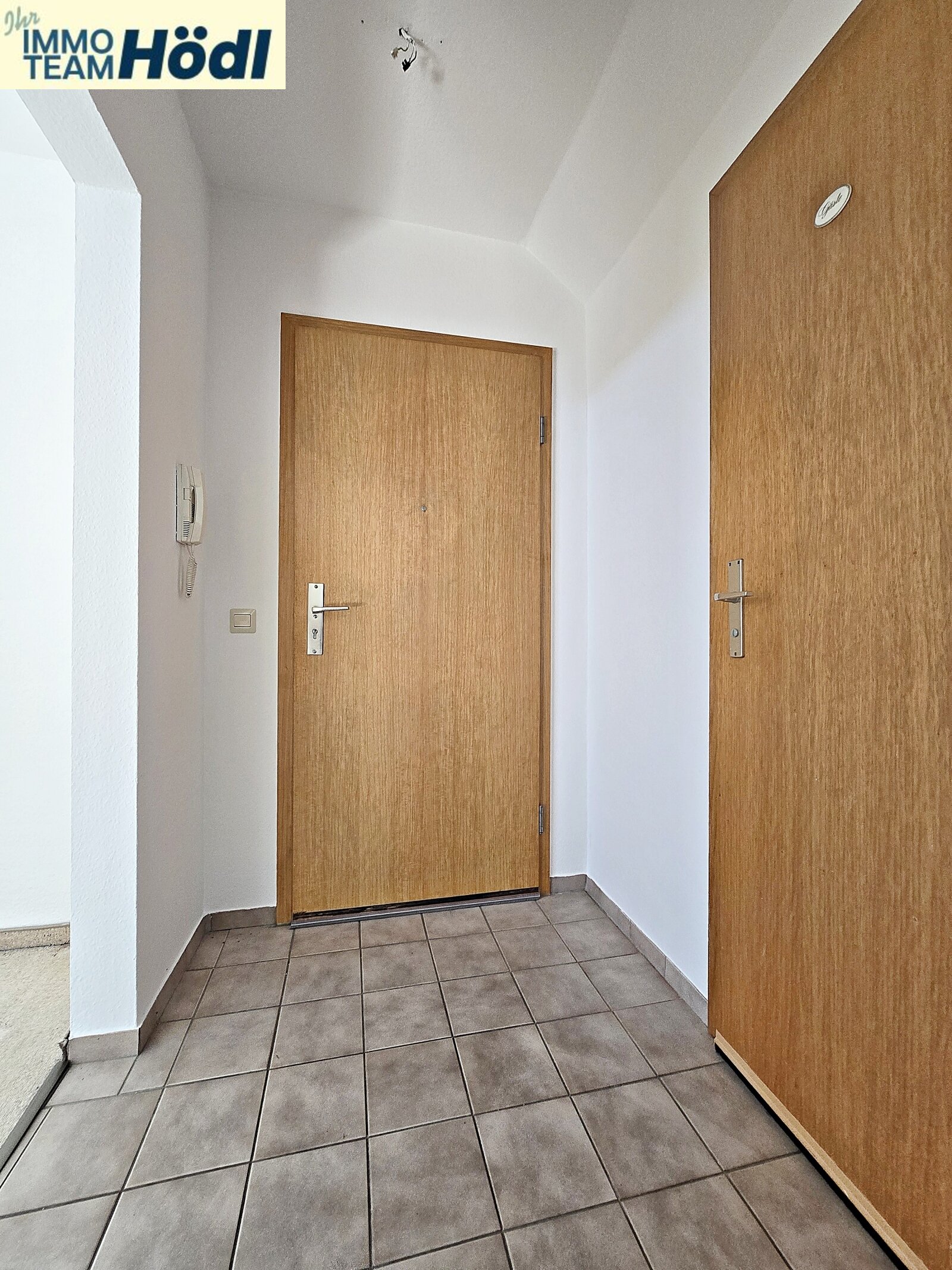 Schöne Wohnung steht zum Einzug bereit!!