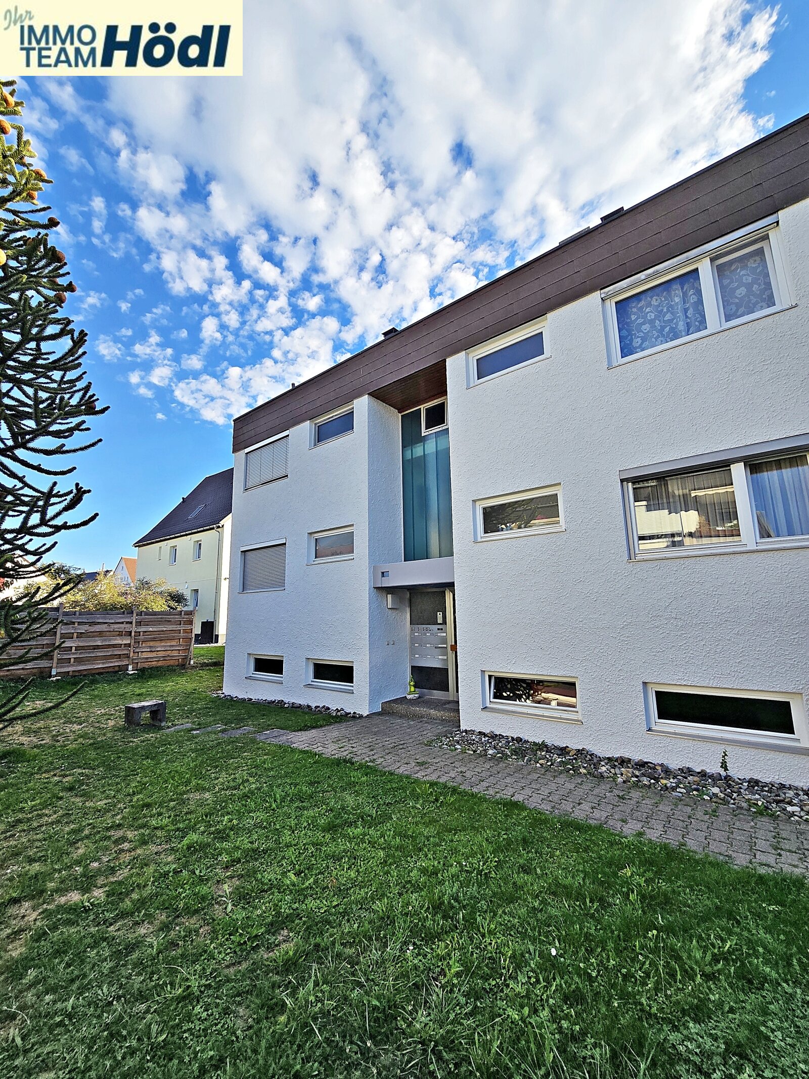 Traumhafte Wohnung - sofort zum Einzug bereit !!