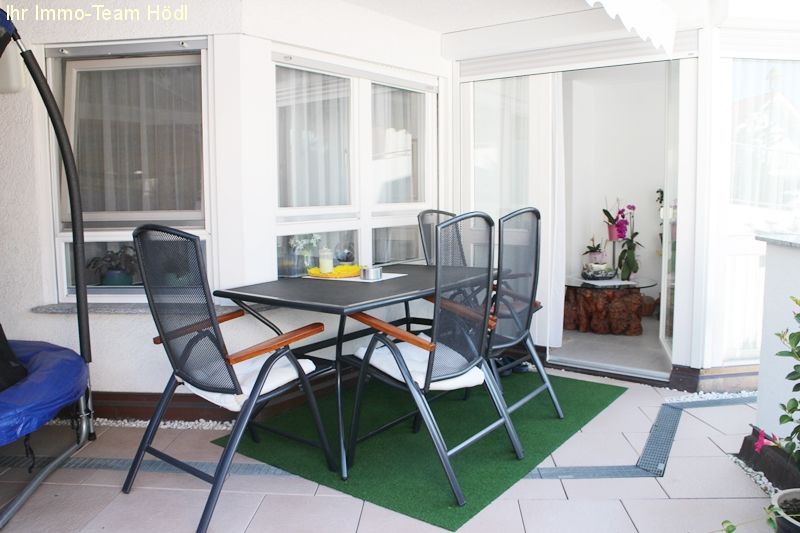 Tübingen: Herrliche Wohnung mit großer Terrasse in ruhiger Lage  Tübingen: Herrliche Wohnung mit großer Terrasse in ruhiger Lage
