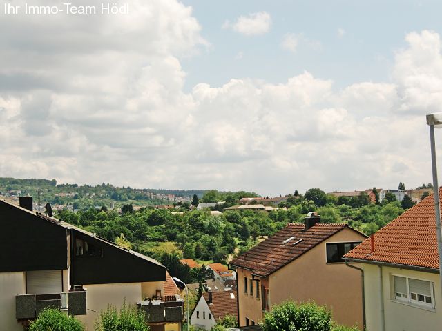 Esslingen am Neckar: Schöne Wohnung mit großer Terrasse sucht neuen Mieter  Esslingen am Neckar: Schöne Wohnung mit großer Terrasse sucht neuen Mieter
