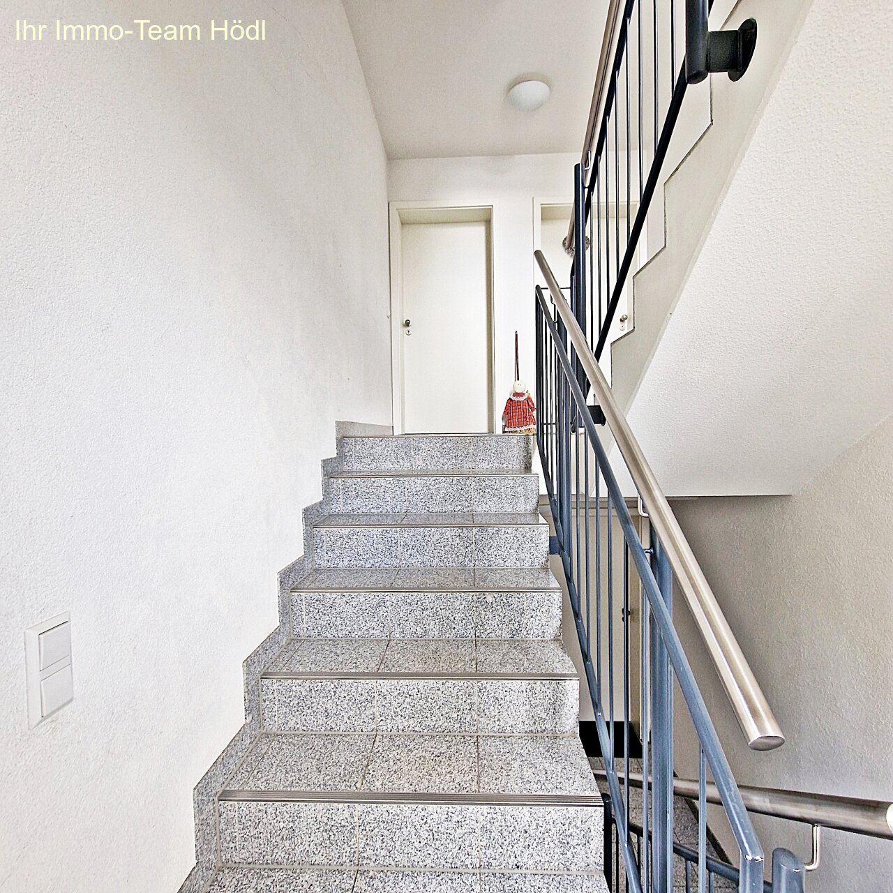 Treppenhaus zur Wohnung