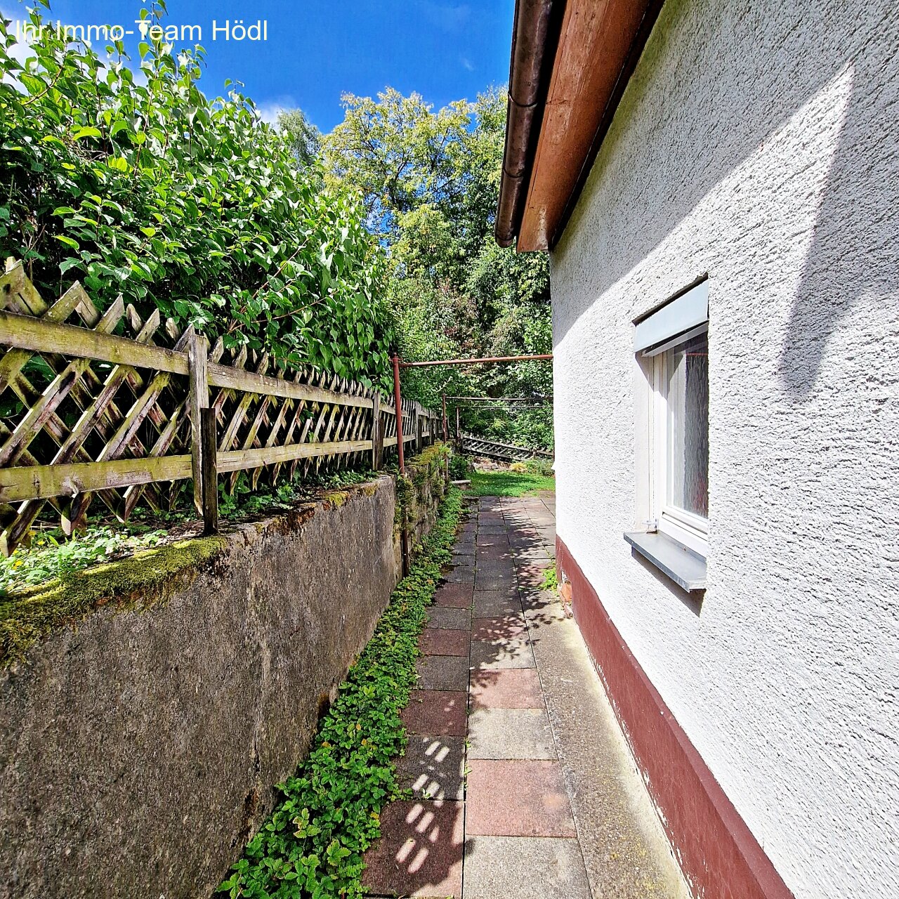 Weg zum Freisitz und 1.Gartenanteil