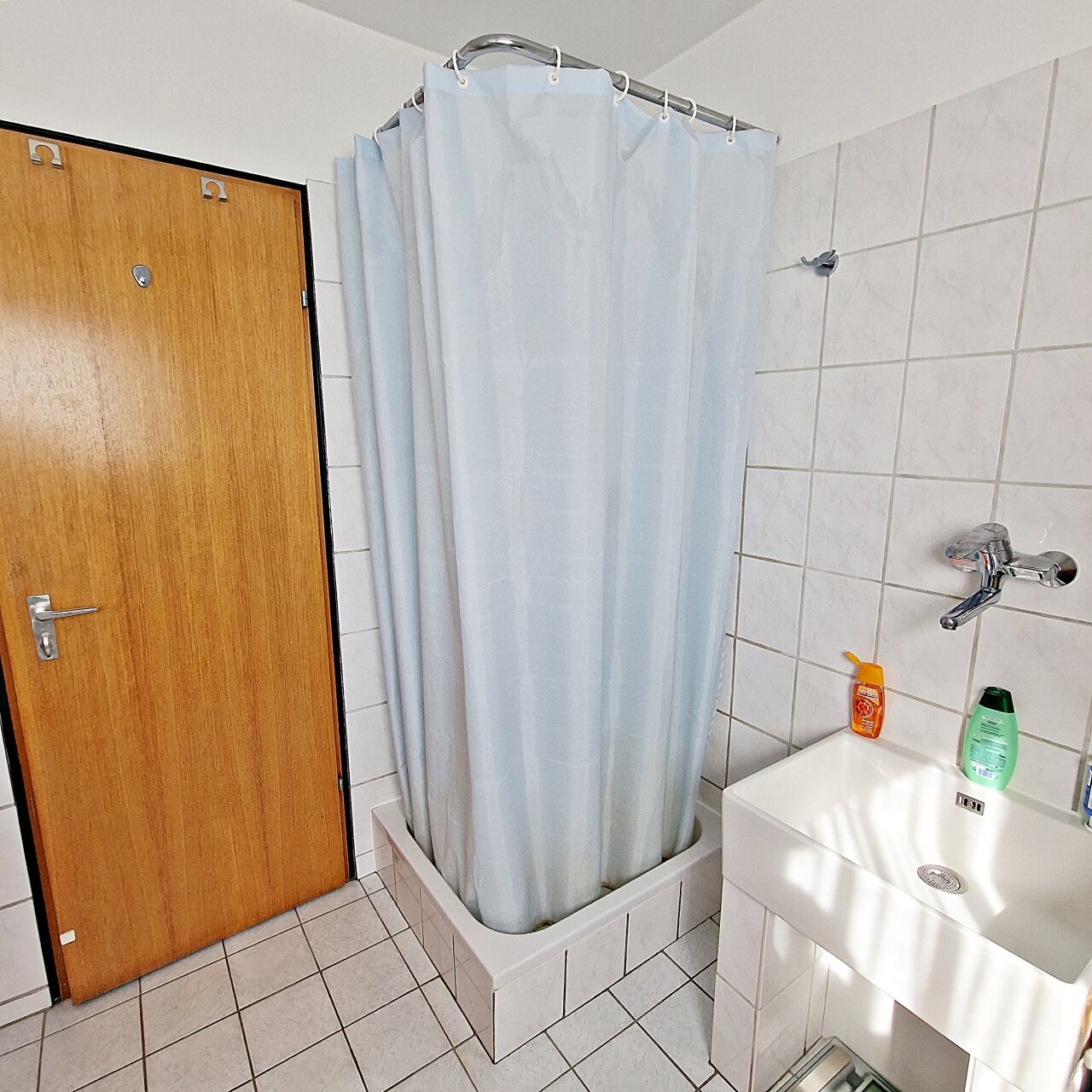 2.Foto TGL-Bad