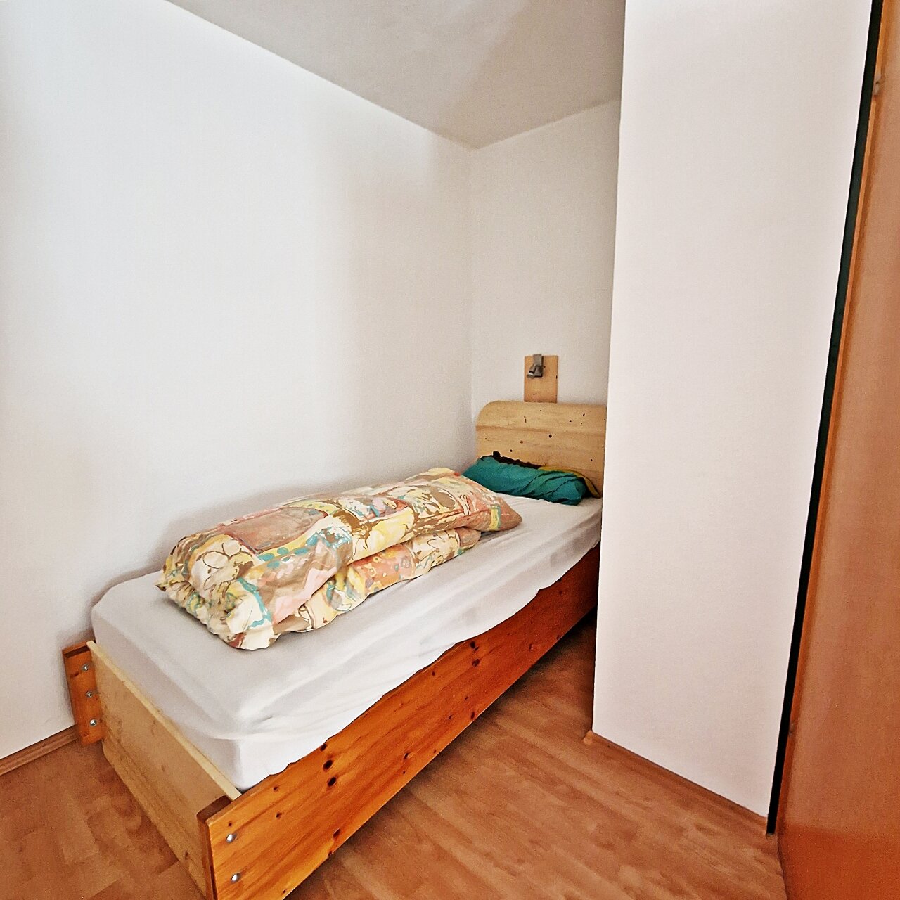 1.Foto 1.Zimmer im UG