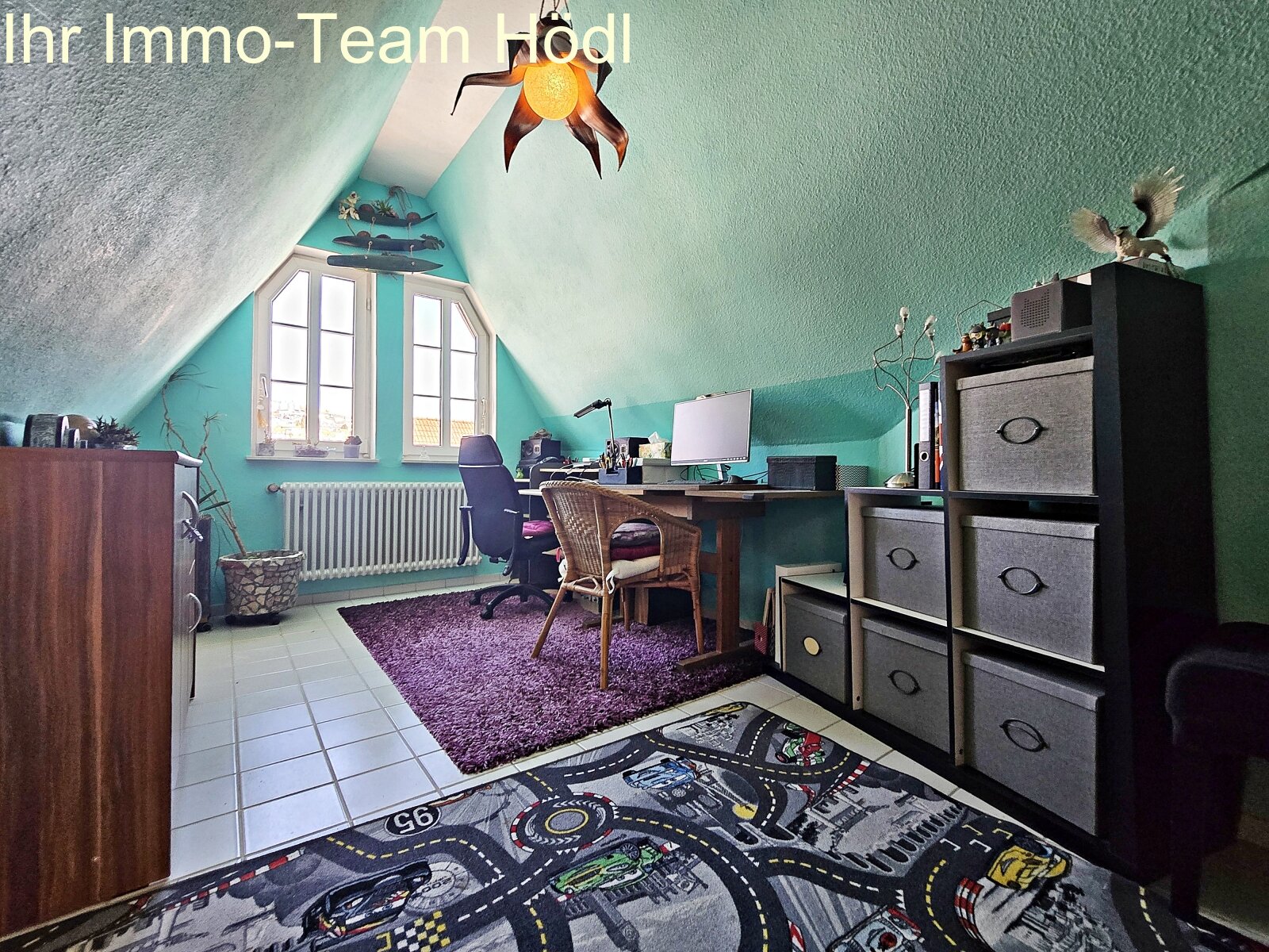 Büro/Kinderzimmer