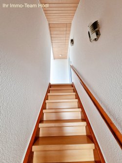 Treppe ins OG