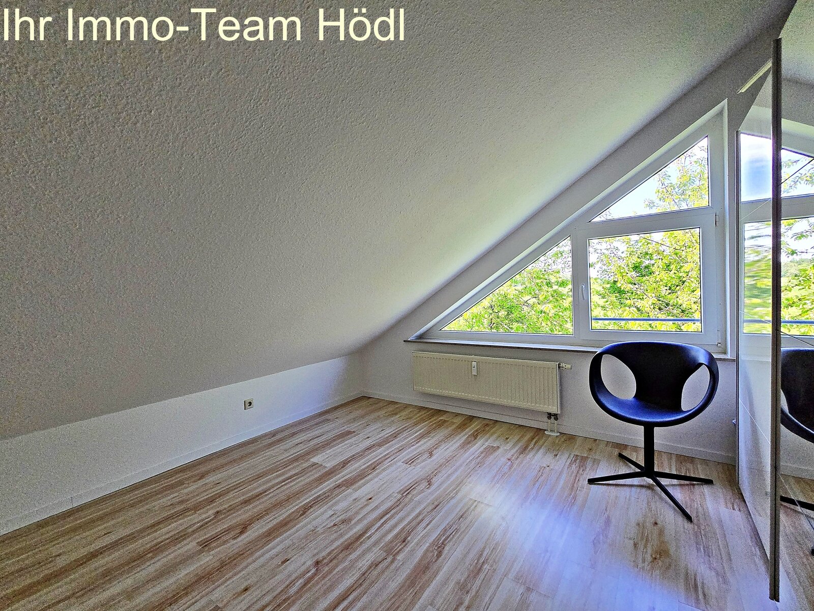 2.Zimmer im DG 2.Zimmer im DG