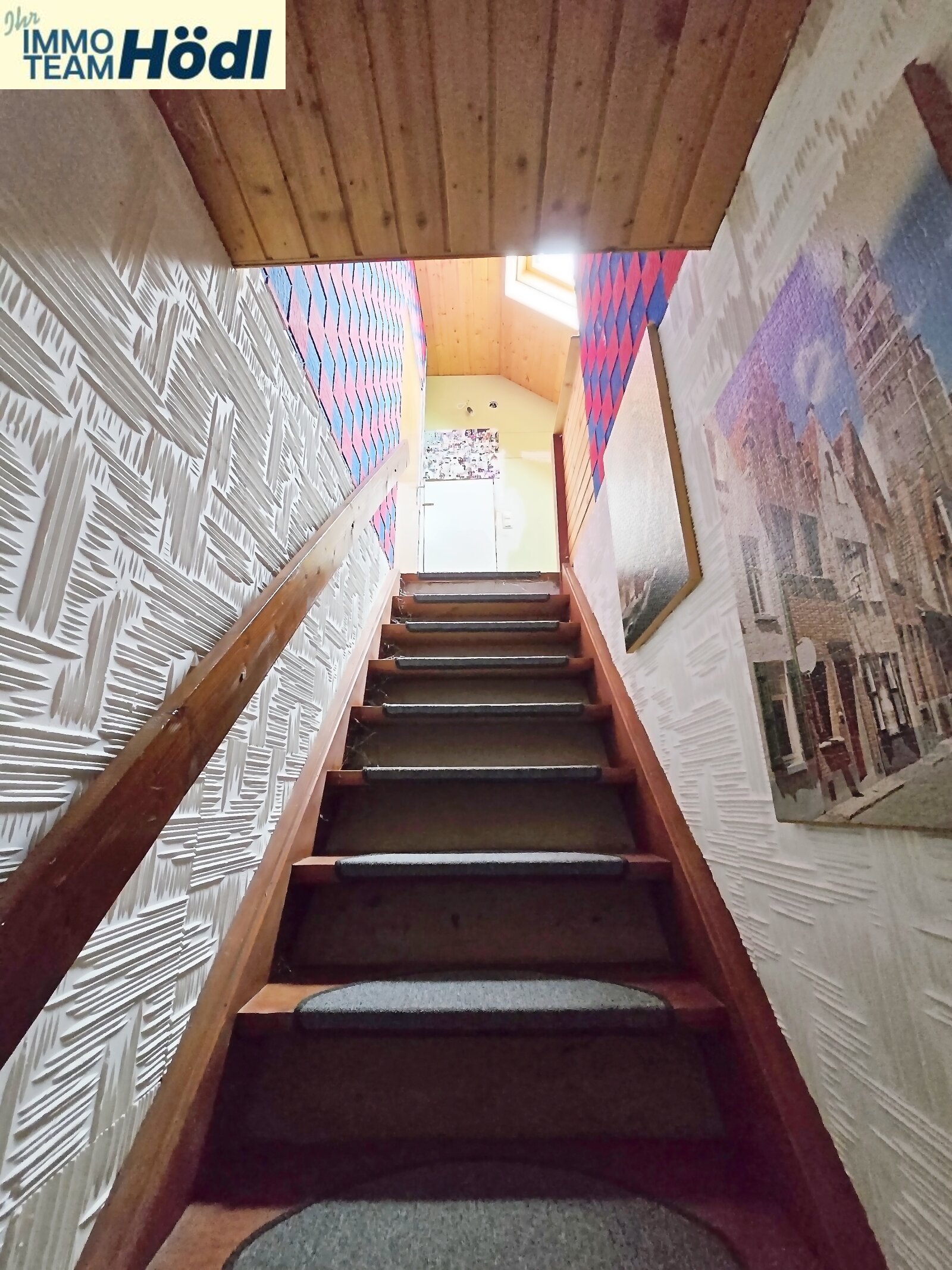 Treppe ins DG Treppe ins DG