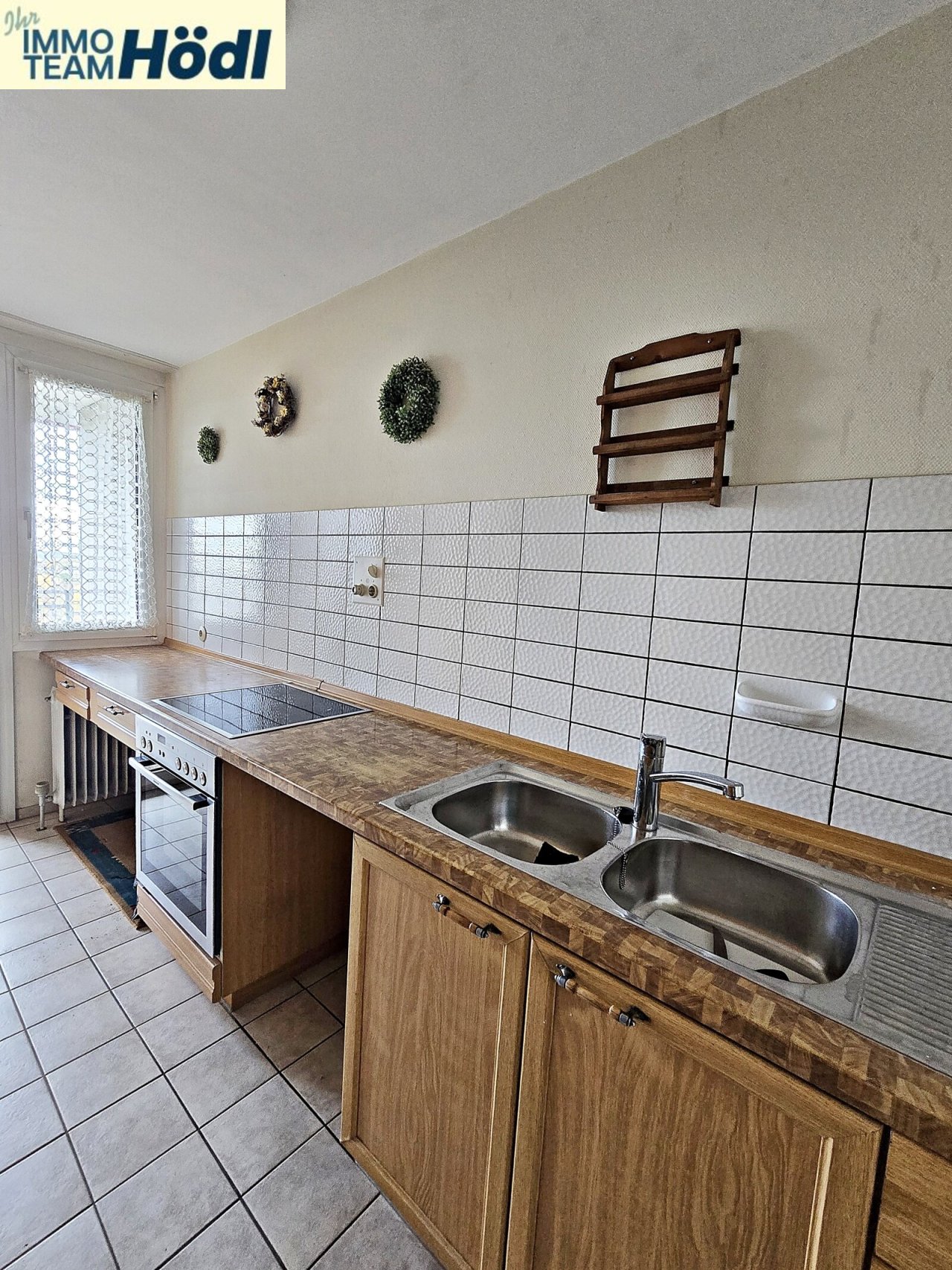 3.Foto Küche samt Einbauküche  3.Foto Küche samt Einbauküche