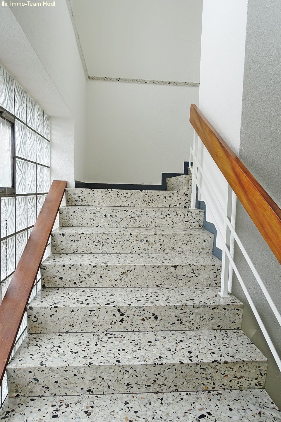 Treppenhaus ins 1.OG