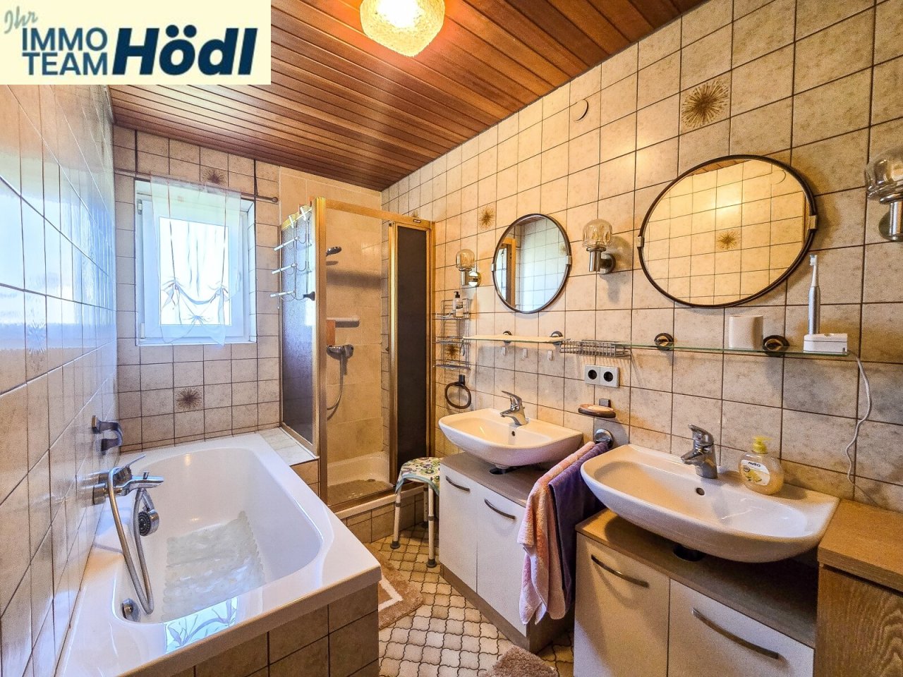  Badezimmer Wohnung OG