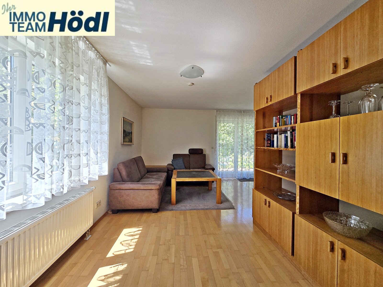 1.Foto Wohn- und Esszimmer im EG