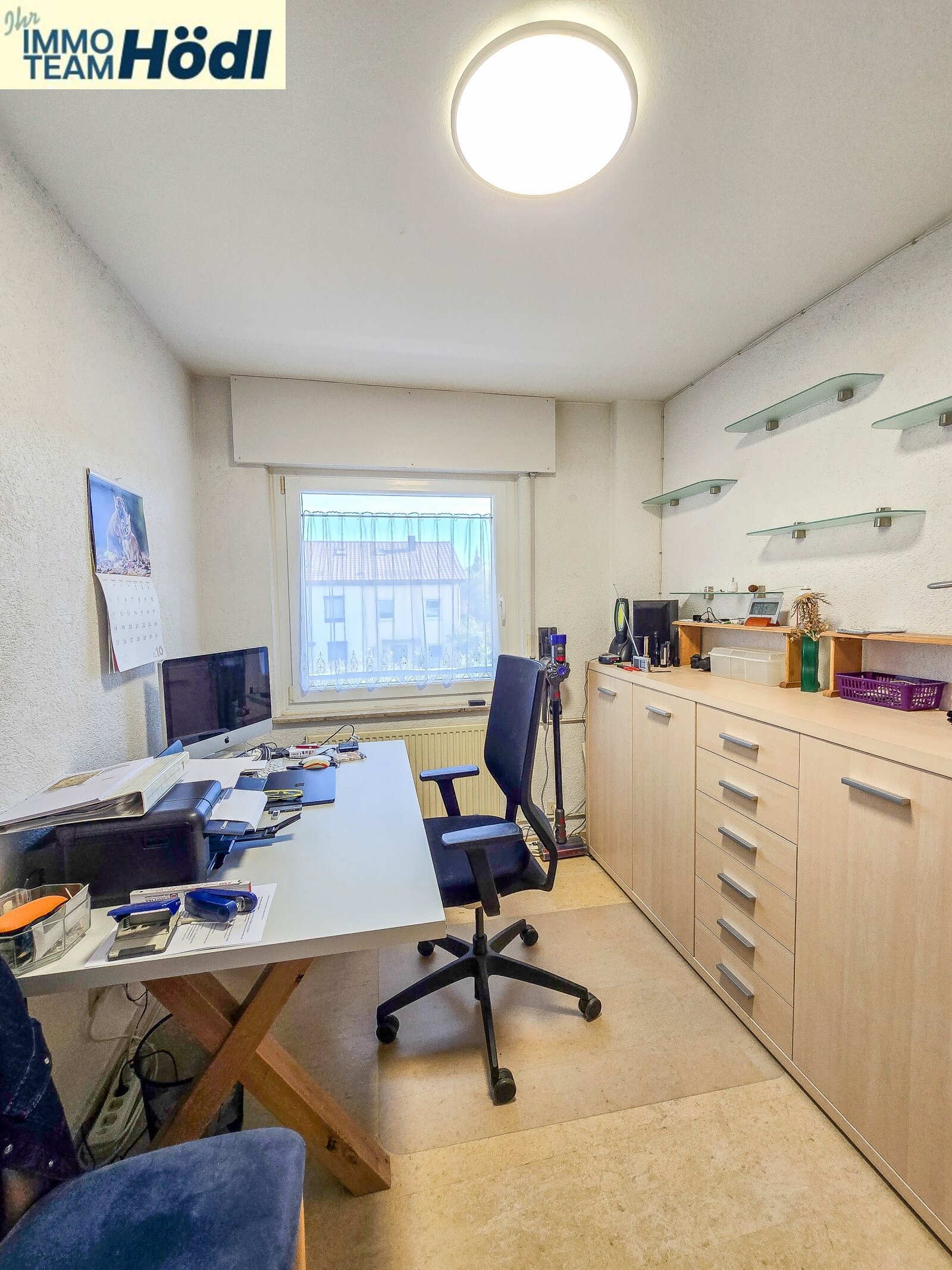 Kinderzimmer / Büro Kinderzimmer / Büro