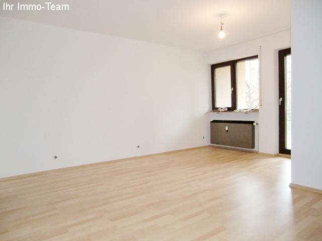 Tübingen: Renovierte 2-Zimmerwohung mit Balkon  Tübingen: Renovierte 2-Zimmerwohung mit Balkon