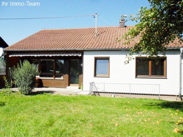 Kirchentellinsfurt: **Großer Garten,*Garage*, Einfamilienhaus mit Terrasse  Kirchentellinsfurt: **Großer Garten,*Garage*, Einfamilienhaus mit Terrasse